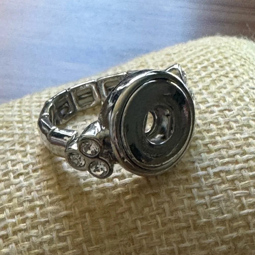 Ginger Snap Stretch Ring (Petite Snap)